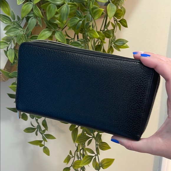 Celine Black Leather Wallet - Picture 6 of 8